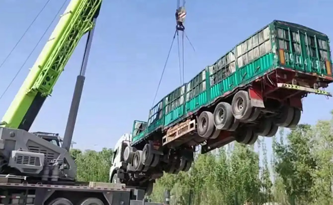嘉陵区道路脱困救援案例